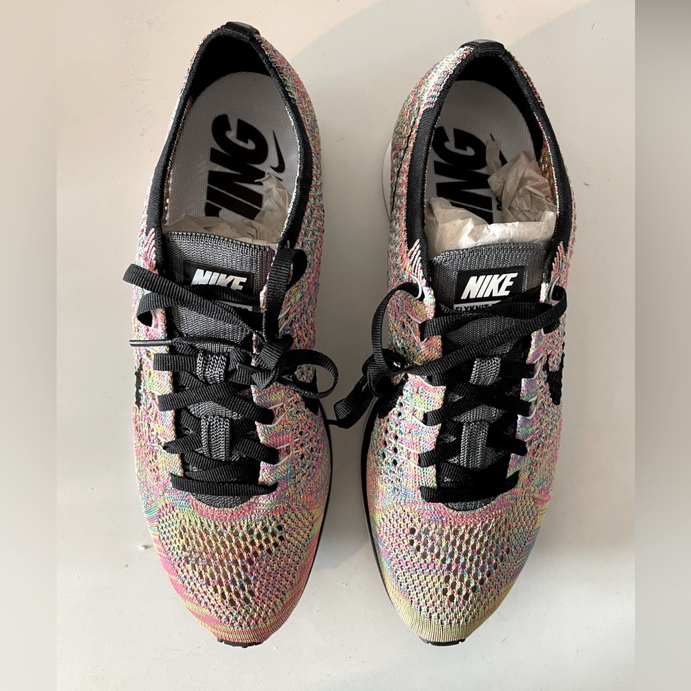New Nike Flyknit Racer Multicolor v3 sz 7.5